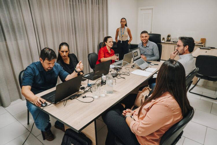 Prefeitura disponibiliza planejamento on-line para ambientação dos professores da rede de ensino