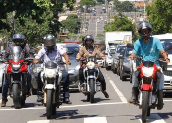 Lei que perdoa dívidas de licenciamento e IPVA de motos de até 162 cilindradas segue em vigor