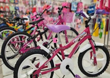 Procure o melhor preço: pesquisa encontra variação de até 111% em presentes para o Dia das Crianças