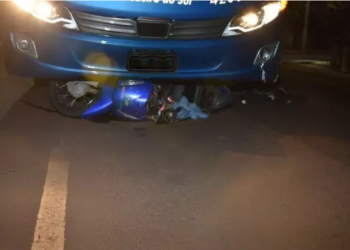 Motocicleta Honda Biz vai parar embaixo de ônibus e dois morrem, em MS