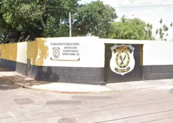 Criminosos tentam resgatar detento na Casa do Albergado e atiram contra a PM