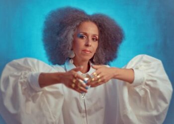 Fim de semana tem Cinemarco, Iara Rennó, festival de tatuagem e MS ao Vivo com Simone