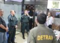 Agentes do Detran-MS conhecem sistema da Suzano que monitora frota e amplia segurança nas estradas