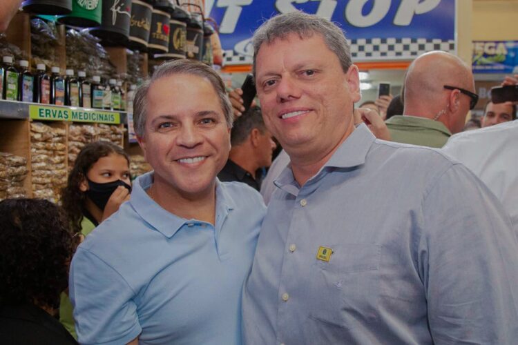 Deputado concede Título de Cidadão Sul-mato-grossense ao ex-ministro de Infraestrutura do governo Bolsonaro