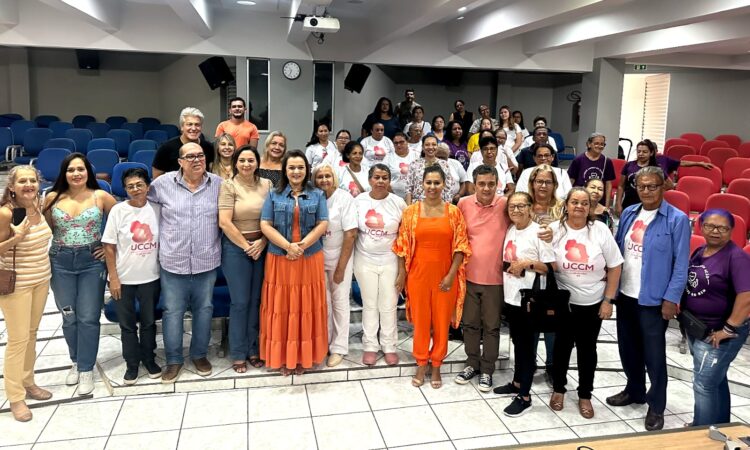 Prefeita destaca papel fundamental dos Clubes de Mães e Associações durante Congresso Estadual