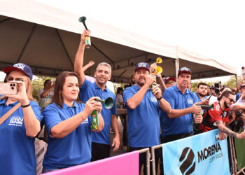 Longen, governador e prefeita dão a largada das provas da Corrida do Pantanal