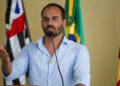 Eduardo Bolsonaro é alvo de processo de professores por compará-los a traficantes de drogas