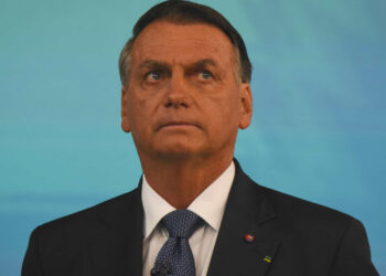 Bolsonaro é condenado a indenizar jornalistas por danos morais