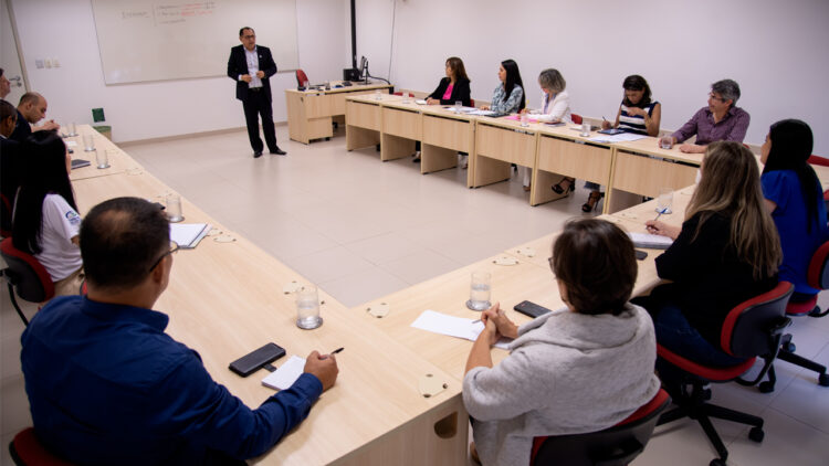 Comitê da Primeira Infância avalia ações de 2023 e planeja trabalho do próximo ano