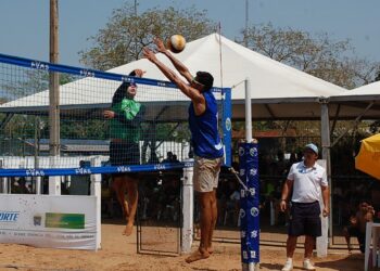 Superpraia e etapa do Estadual de Vôlei de Praia reúnem 39 duplas na Capital