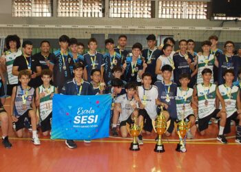 Associação Calvoso e Escola Sesi são campeãs do Estadual Sub-15 de Voleibol