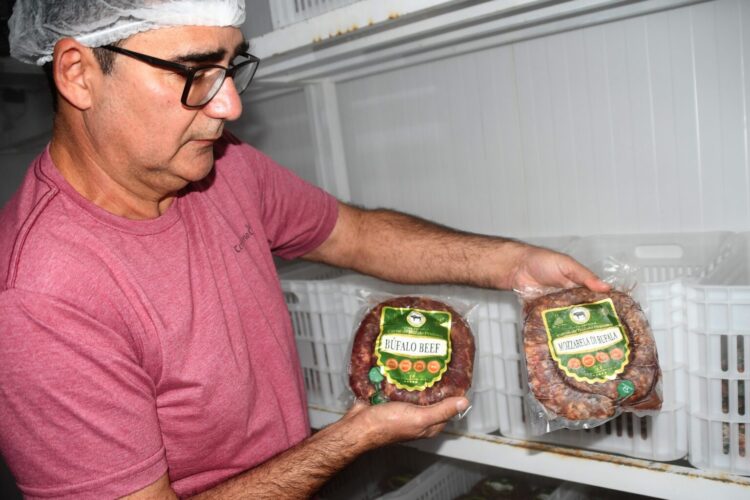 Há menos de 1 ano no mercado, empresa nasceu certificada e quer vender para outros estados