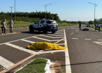 Trabalhador sai de frigorífico e morre, após colidir moto com carro na BR-376