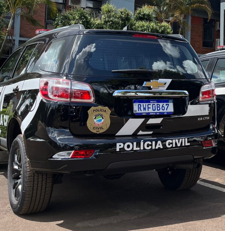 Homem é preso por agredir esposa de 18 anos grávida de 6 meses e a manter em cárcere