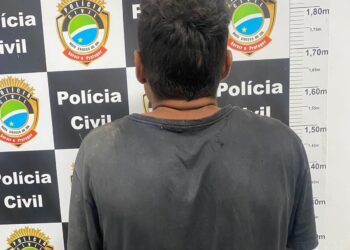 Homem que tentou matar a ex-companheira e desafeto a facadas é preso em MS