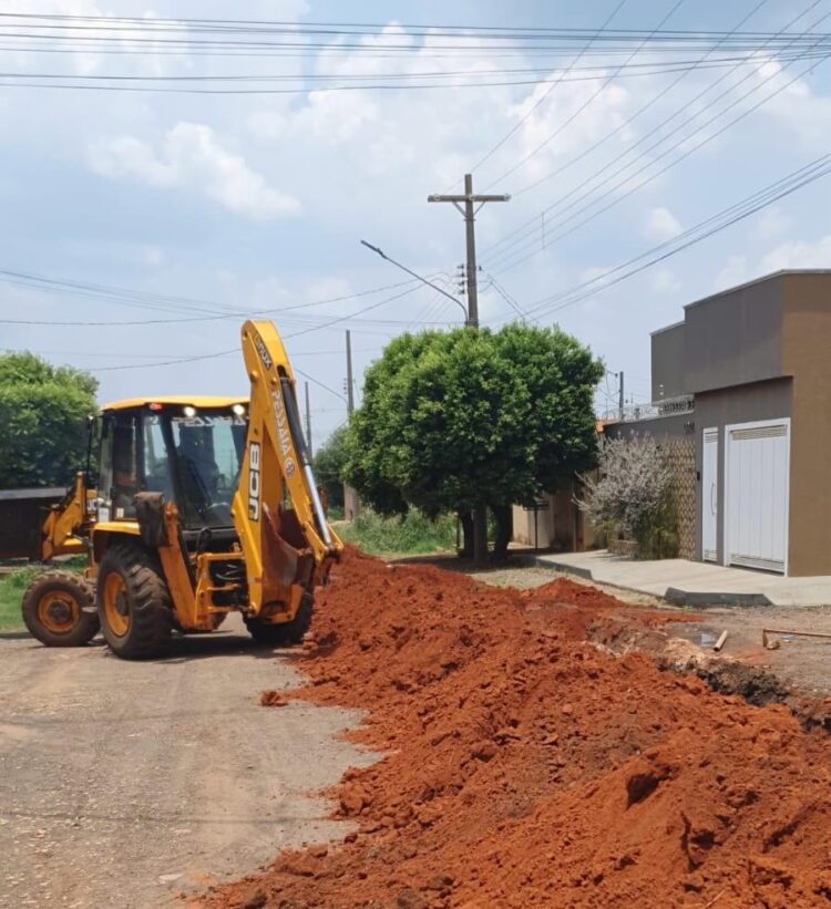 Deputado comemora início das obras de extensão da rede de esgoto em Aparecida do Taboado