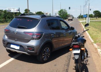 Dois são presos por receptação com motocicleta furtada no Bairro Tiradentes