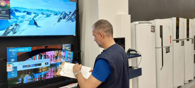 Procon Municipal realiza pesquisa de preços para Black Friday
