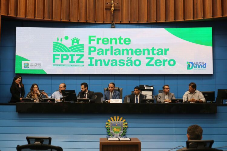 Membros da Frente Parlamentar Invasão Zero são empossados na Assembleia Legislativa