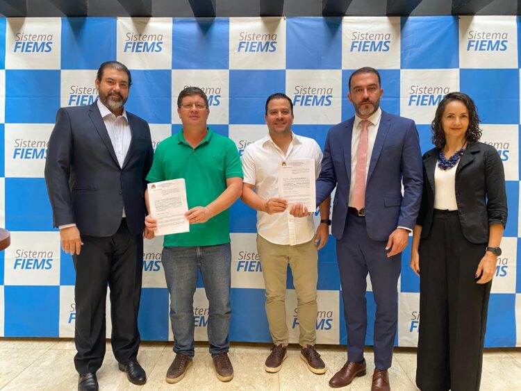Fiems e Câmara de Corumbá assinam convênio para criar plano de sustentabilidade