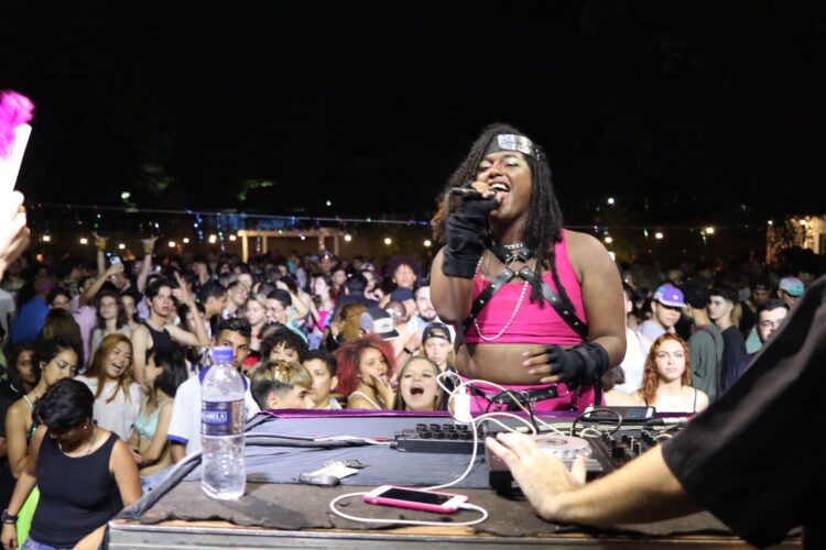 Maior bloco LGBTQIAPN+ de MS dá início aos esquentas de Carnaval neste fim de semana