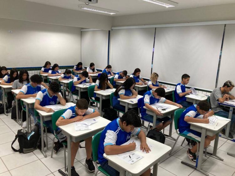 Escola Sesi abre processo seletivo com 629 vagas gratuitas para alunos em 2024