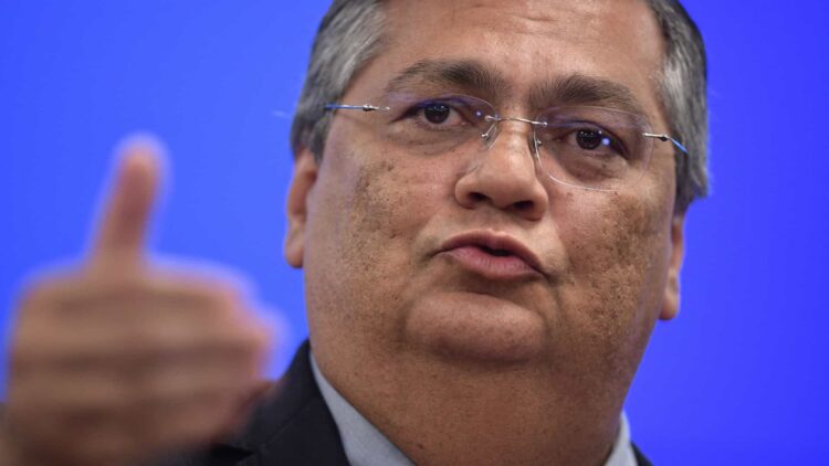 Em resposta a premiê de Israel, Dino diz que nenhuma força estrangeira manda na PF