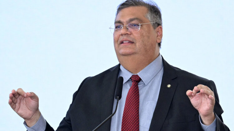 Quem pode assumir o Ministério da Justiça com a aprovação de Flávio Dino para o STF