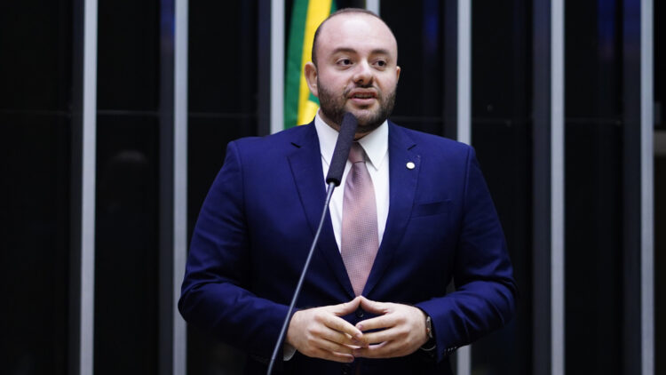 CPI da Covid: STF investiga deputado por suposta lavagem de dinheiro