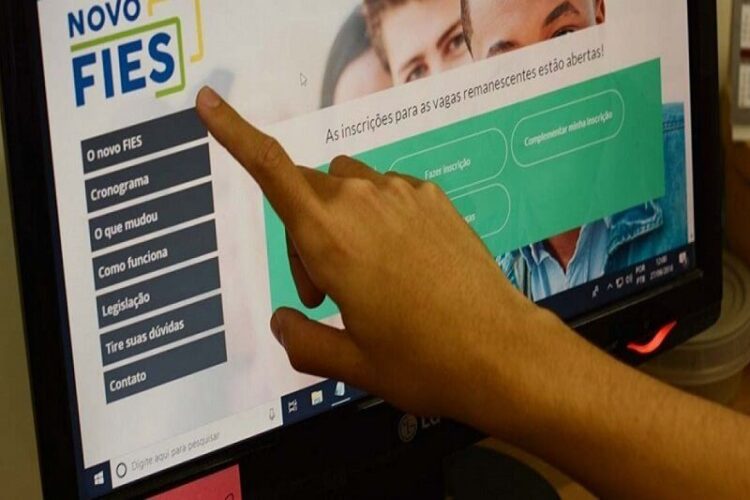 Mais de 1,2 milhão de estudantes serão beneficiados com a renegociação de dívidas do FIES