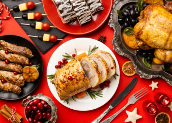 Com confraternizações e festas de fim de ano, saiba como cuidar da alimentação