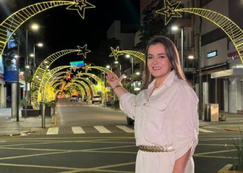 Campo Grande entra no clima do Natal com ruas e avenidas iluminadas