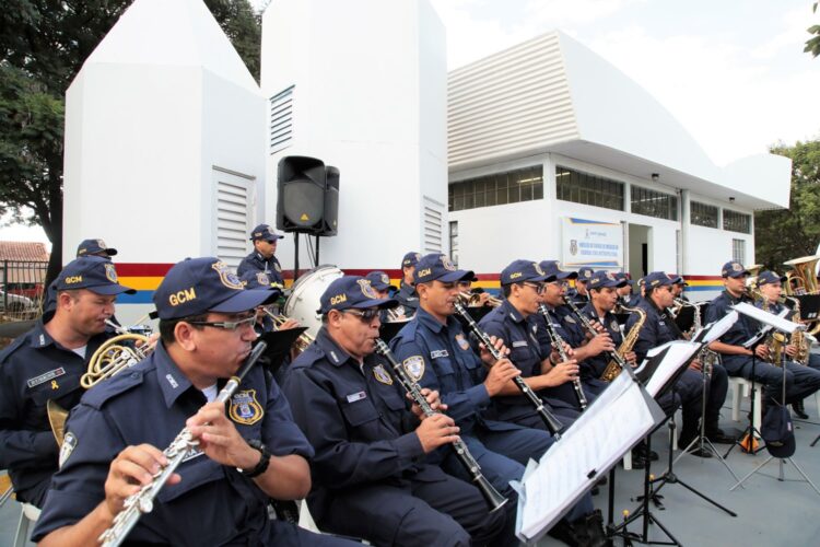 Shoppings centers da Capital tem programação e horários especiais neste Natal