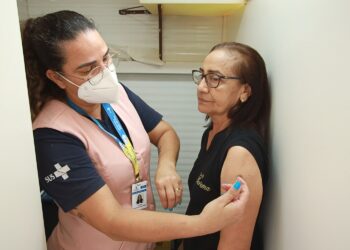 Último plantão para vacinação do ano acontece em três unidades de saúde