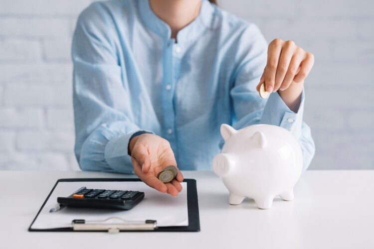 Especialista lista ciladas financeiras de início de ano e faz recomendações para evitá-las