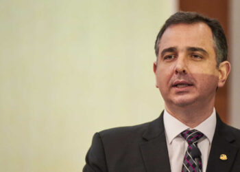 Rodrigo Pacheco quer pautar fim da reeleição e mandato no STF no início de 2024