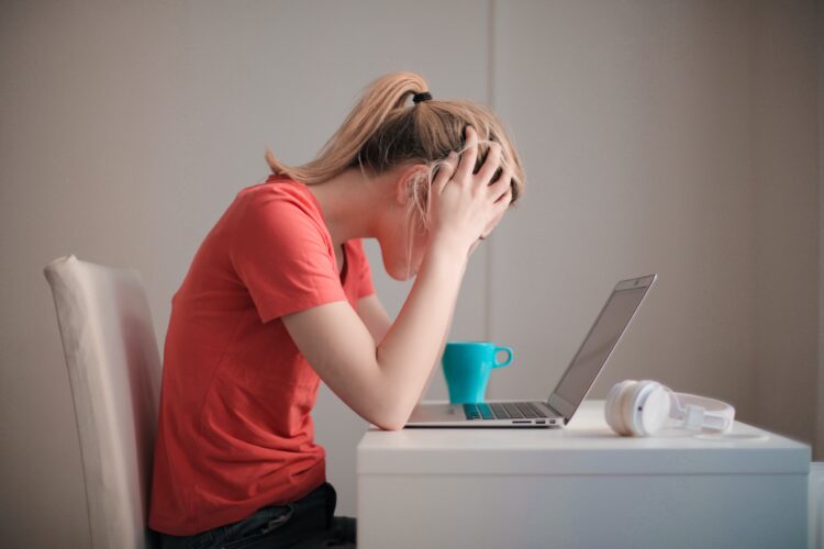 SAÚDE: Como diferenciar estresse bom e ruim e evitar um burnout