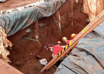 Trabalhador morre soterrado por areia ao cavar vala, na Capital