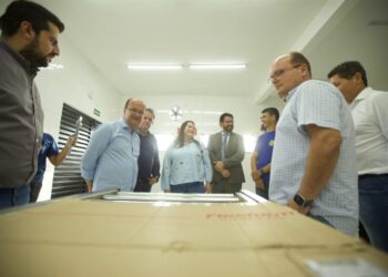 Em Naviraí, Governo de MS entrega Núcleo Regional de Medicina e anuncia ampliação do aeroporto