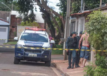Desconhecido pede água em casa e mata a tiros morador idoso, no Aero Rancho