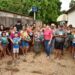 FAC realiza distribuição de panetones para famílias em situação de vulnerabilidade