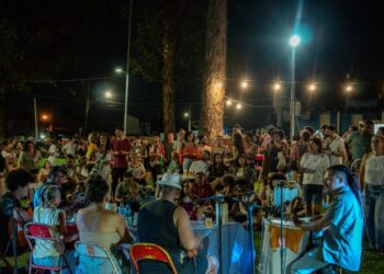 Opções de lazer: FDS é tomado por rodas de samba, reabertura do Bioparque e encontro de brechós