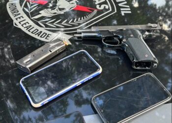 GARRAS prende 3 por tráfico e posse de arma ilegal no Jardim Colúmbia, na Capital