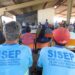 Prefeitura entrega uniformes e itens de proteção a servidores que cuidam da limpeza da Capital