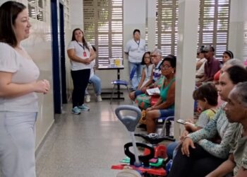 Unidade de saúde realiza ação para reforçar importância dos cuidados com a saúde mental