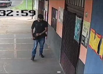 Homem se passa por policial civil e ameaça comerciantes para obter vantagens