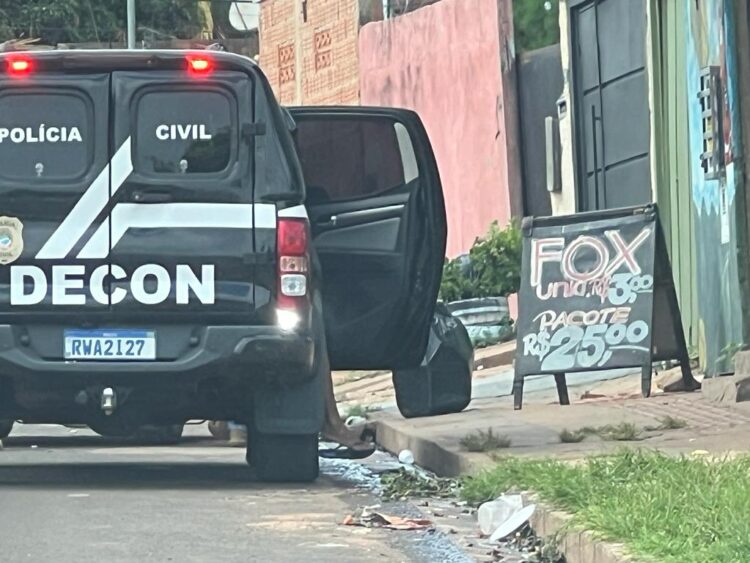 Comerciante é preso no Estrela Dalva por vender fogos de artifício, linha chilena e cigarro paraguaio