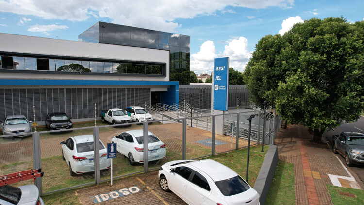 IEL deve encaminhar 4 mil estagiários para o mercado de trabalho em 2024