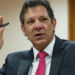 Manutenção da queda dos juros dependerá do exterior, diz Haddad
