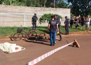 Menina de 11 anos morre atropelada por carreta, em Dourados, ao pilotar bicicleta